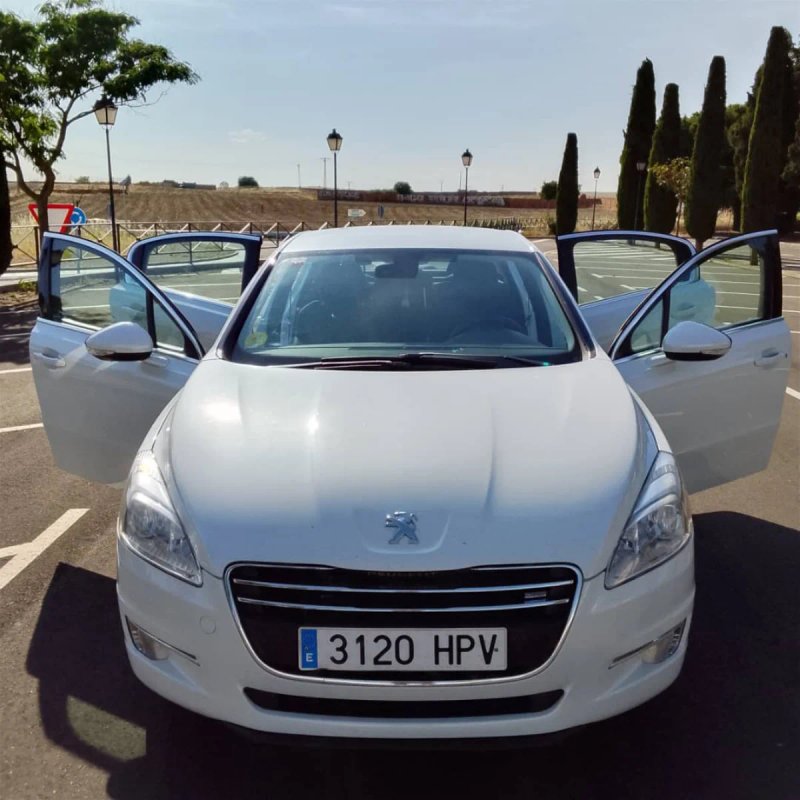 Peugeot 508 2013 - foto 1