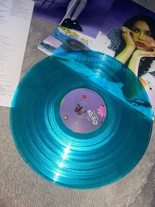 Olivia Rodrigo SOUR LP Light Blue Vinyl coleccion