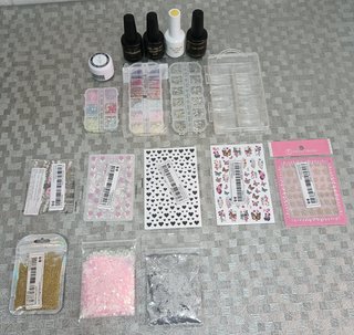 LOTE DE 17 PIEZAS PARA UÑAS DECORACION Y GEL NUEVO