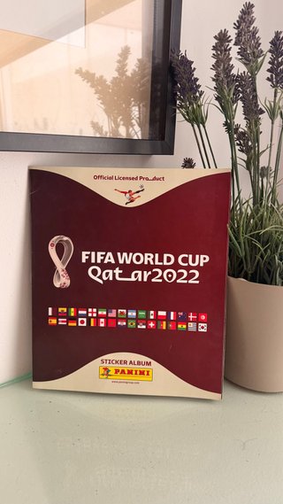 Album Panini Mundial Qatar 2022 Incompleto
