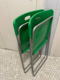 Dos Sillas plegables verde