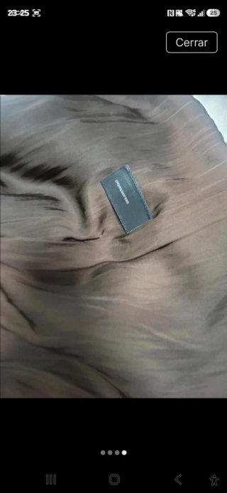 Chaquetón pelo sintético blanco y marrón