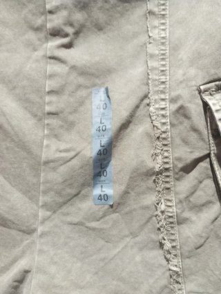 Mono palabra de honor Pull&Bear caqui Talla L