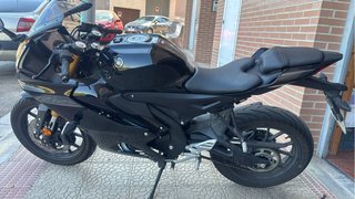 Yamaha YZF R125 2026 Negra