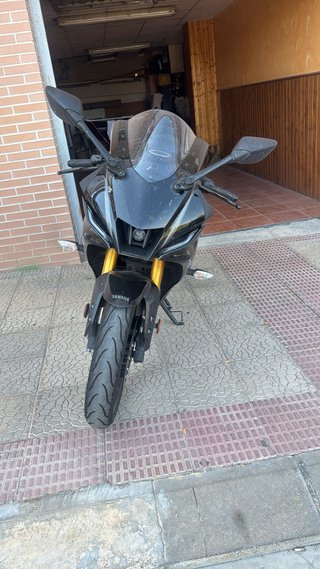 Yamaha YZF R125 2026 Negra