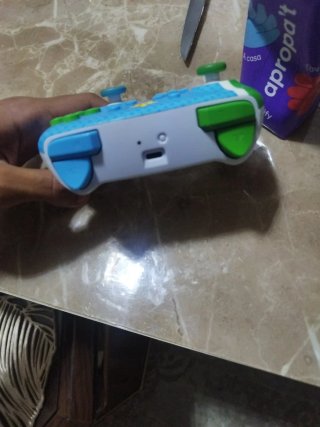 Mando Pro Nintendo Switch Mario & Yoshi