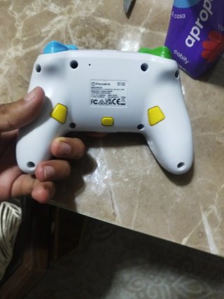 Mando Pro Nintendo Switch Mario & Yoshi