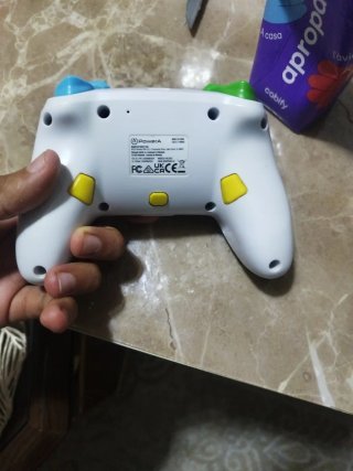 Mando Pro Nintendo Switch Mario & Yoshi