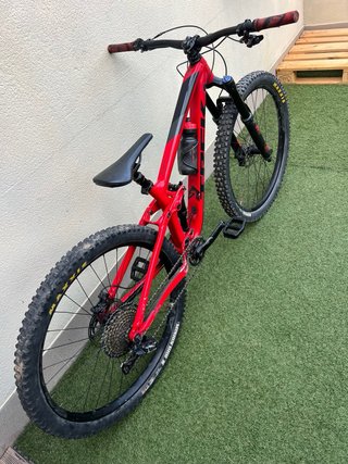 Bicicleta Trek Fuel EX S Roja