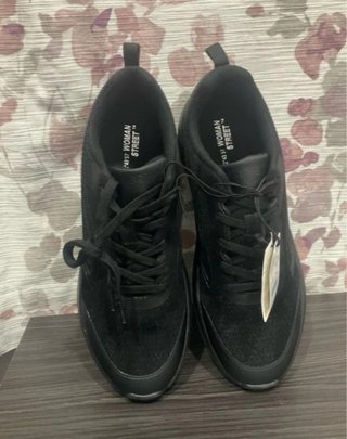 Zapatillas deportivas mujer negras sin usar