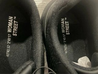 Zapatillas deportivas mujer negras sin usar