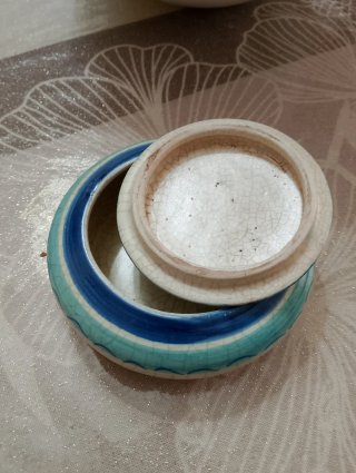 Portaoggetti ceramica decorato