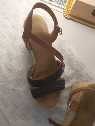 Sandalias cuña Graceland mujer