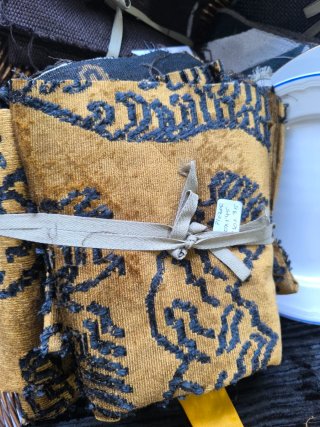Lote de 3 retales textiles