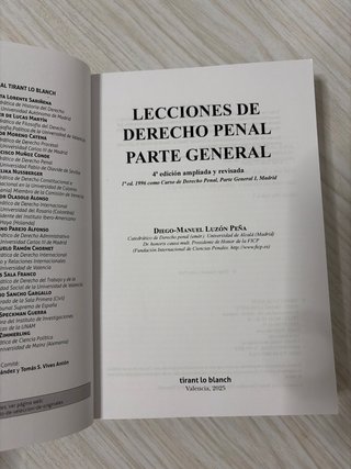 Lecciones de Derecho Penal parte general 4ª Edicio