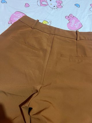 Pantalones Bershka marrones