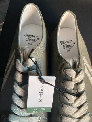 Zapatillas deportivas chico nuevas