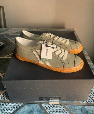 Zapatillas deportivas chico nuevas