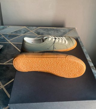 Zapatillas deportivas chico nuevas