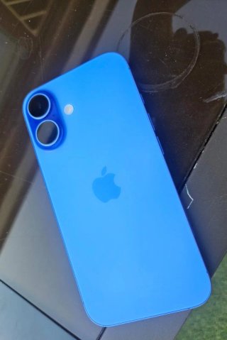 iPhone 16 128GB Azul