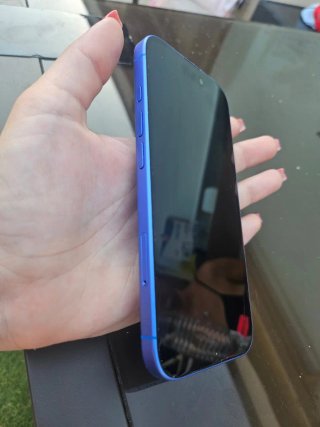 iPhone 16 128GB Azul