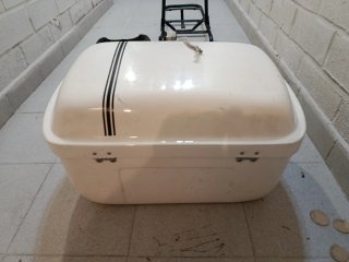 Asiento, transportín y baul para Vespa