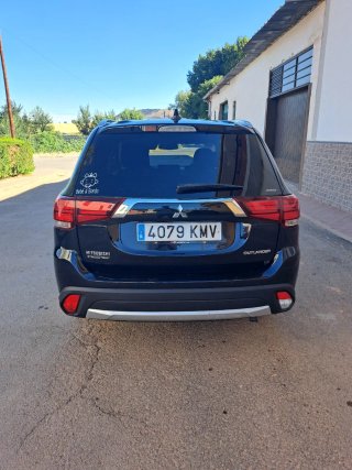 Mitsubishi Outlander 2018