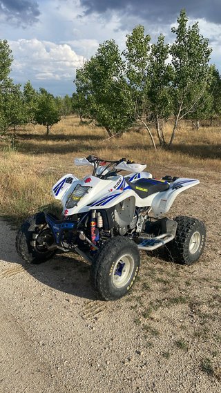 Suzuki LTZ 400