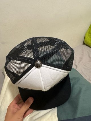 Gorra Chrome Hearts Blanca y Negra