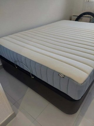 Cama IKEA 140x200 (Canapé + Colchón)
