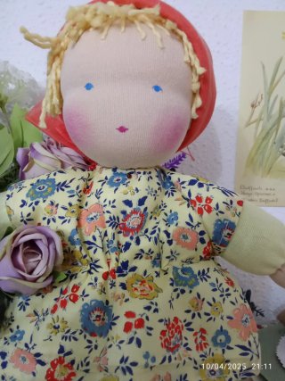 Muñeca Waldorf Primavera