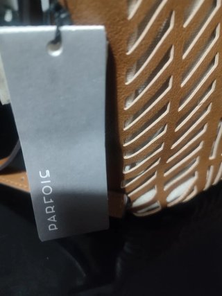 Bolso de piel nuevo