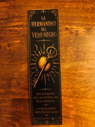 ☀️La Hermandad del Velo Negro, novela negra.