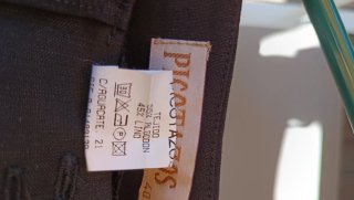 Pantalón vestir negro corte recto Picotazos