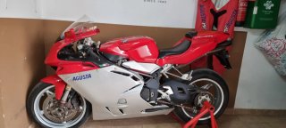 MV Agusta F4 1000 Roja/Plata