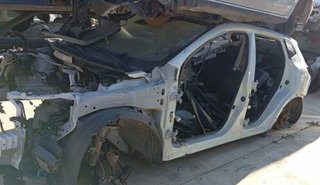 Piloto tras der interior nissan qashqai 1.5 250404