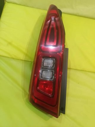 Piloto Trasero Berlingo/Combo/Partner/Proace