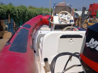 Semirrígida Valiant V-450 + Mercury 50cv