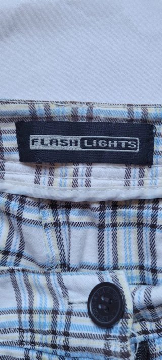 Pantalón corto Flash Lights Talla M