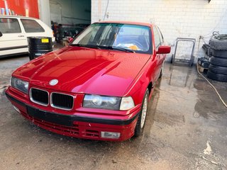 BMW Serie 3.20i berlina  1992