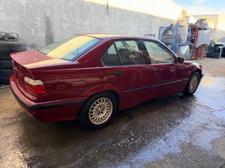 BMW Serie 3.20i berlina  1992