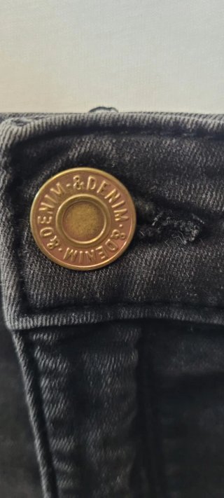 Shorts vaqueros tiro alto. Talla 15 años o S