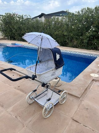 Carrito de muñecas De Cuevas Reborn