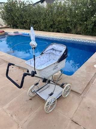 Carrito de muñecas De Cuevas Reborn