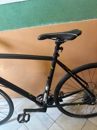 Bicicleta Híbrida Fitness Shimano Tiagra