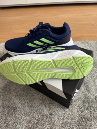 Zapatillas Adidas Azul y Verde