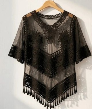 Vestido playero negro encaje con flecos