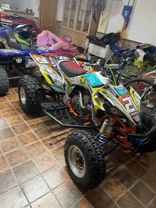 Quad Yamaha YFZ450 Motocross