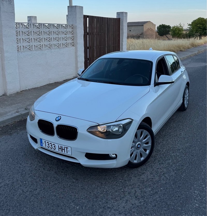BMW Serie 1 118 d Urban 5p 2012