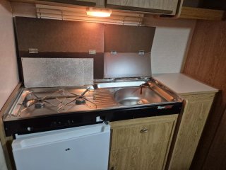 CARAVELAIR BRASILIA 416 <750 KG con aire acondicio